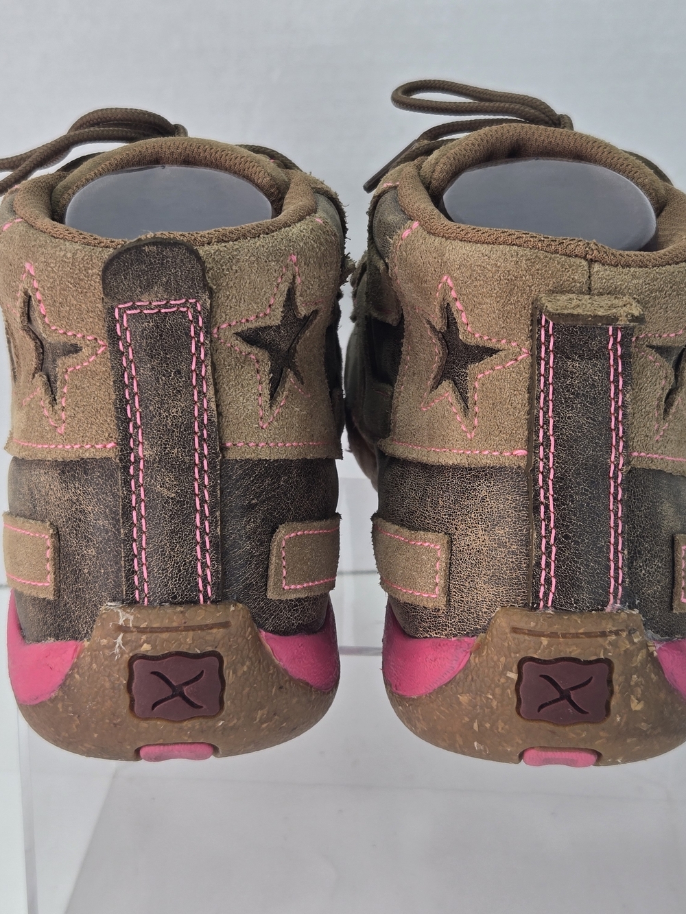 Twisted X Chukka Driving Moc Brown Suede Ankle Boots Pink Accents Women's Size 9 - Picture 2 of 13